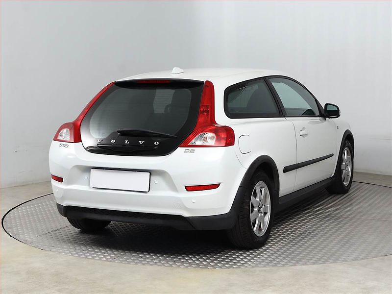 Volvo C30 (2012) D2, Serv.kniha, Park. senzory - fotka 5 z 14