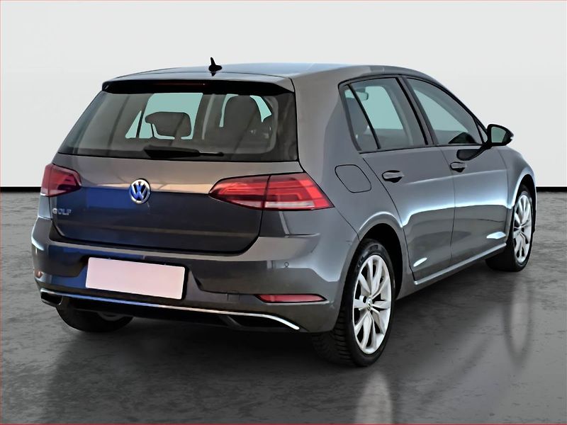 Volkswagen Golf (2018) Highline 1.0 TSI, Tempomat - fotka 5 z 17