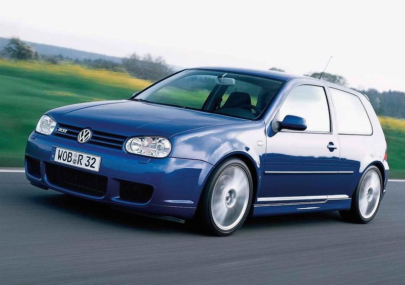 Volkswagen Golf R32 z roku 2002