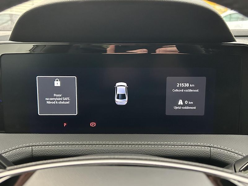 Škoda Superb 2.0 TDi L & K - fotka 7 z 30