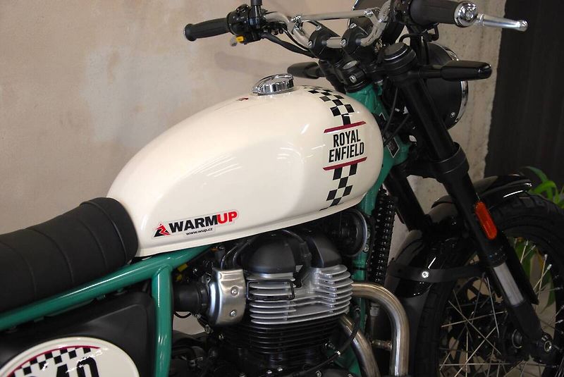 Royal Enfield (2025) Bear 650 - krásný stav, motocy - fotka 8 z 20