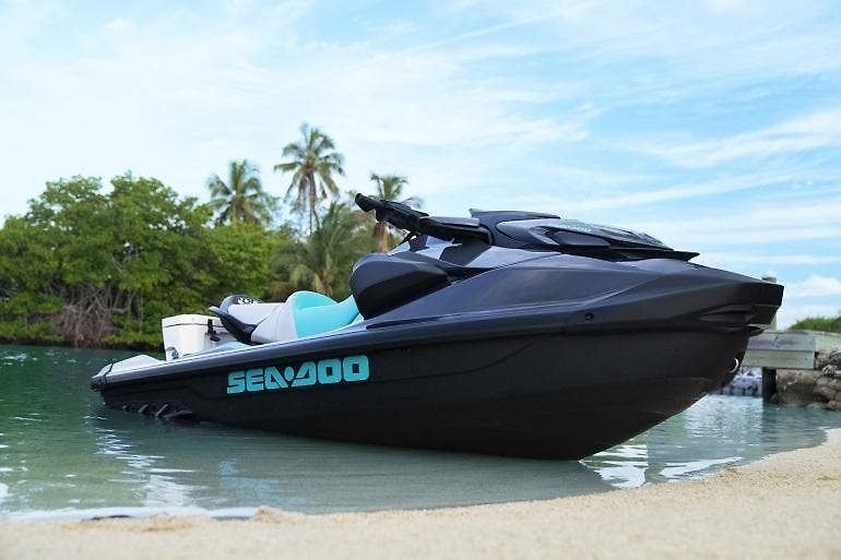 Sea Doo (2026) Skútr vodní GTR STD 3-up 230hp - fotka 5 z 5