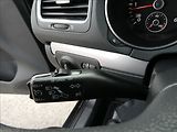 Volkswagen Golf 1,6 TDi 77kW serviska, závěs - náhled 32