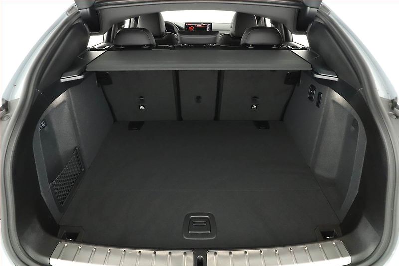 BMW X4 (2025) xDrive20d, M Sport, Navigace - fotka 19 z 20