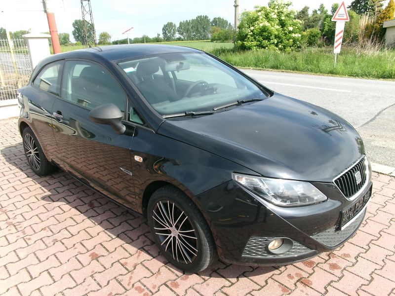 Seat Ibiza (2011) 1,6TDI KLIMA BT USB TEMP - fotka 11 z 29