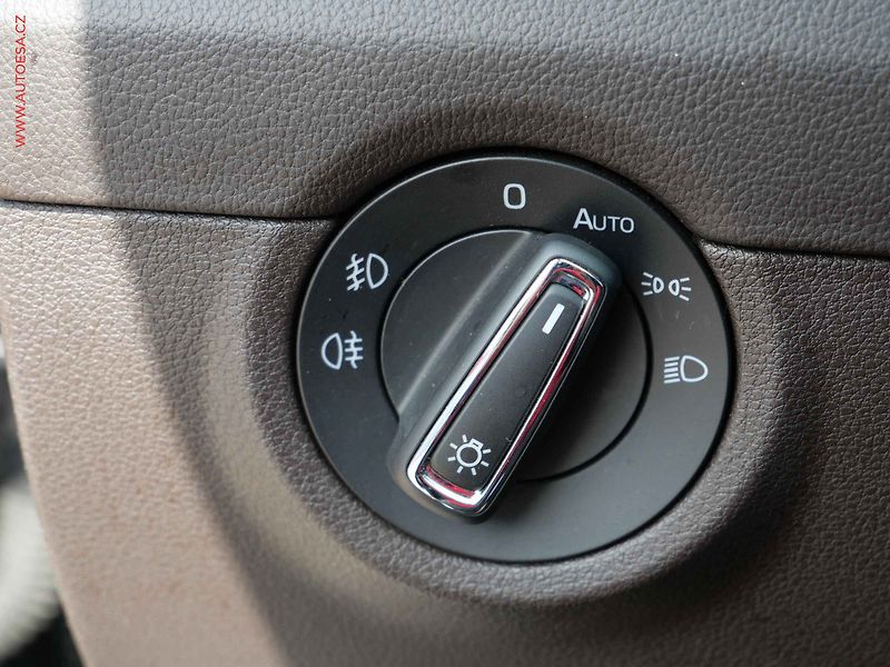 Škoda Octavia (2017) 1.8TSi 4x4, 2.maj,ČR, L&K - fotka 13 z 28
