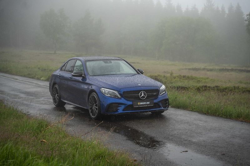 Mercedes-Benz Třídy C (2019) 43 AMG Night packet, Burmester - fotka 3 z 36