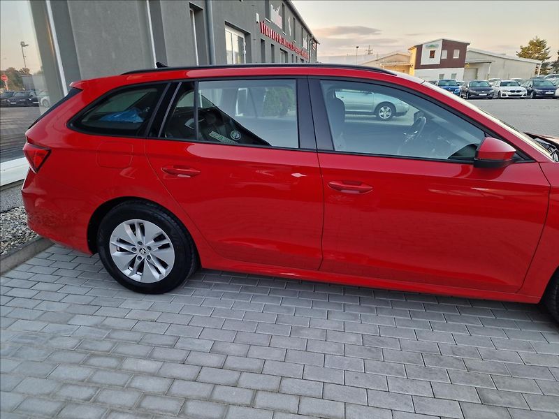 Škoda Octavia 2.0TDI DSG Ambition,ČR,1.Maj. - fotka 42 z 50