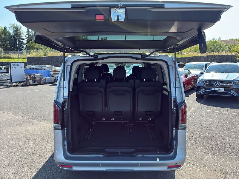 Mercedes-Benz Vito 119 CDI Tourer SELECT L 4M - fotka 12 z 26