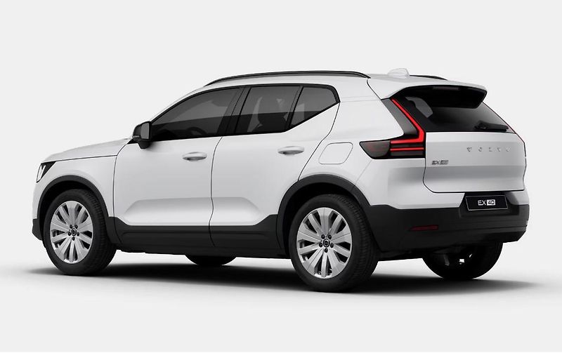 Volvo EX40 (2026) P5 ELECTRIC RWD ESSENTIAL - fotka 5 z 7