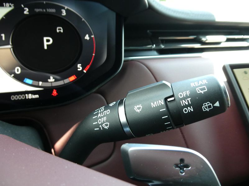 Land Rover Range Rover Sport (2026) Dynamic HSE D300 - fotka 22 z 40
