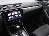Škoda Superb 2,0 TDI 147kW DSG CZ Sportline - náhled 19