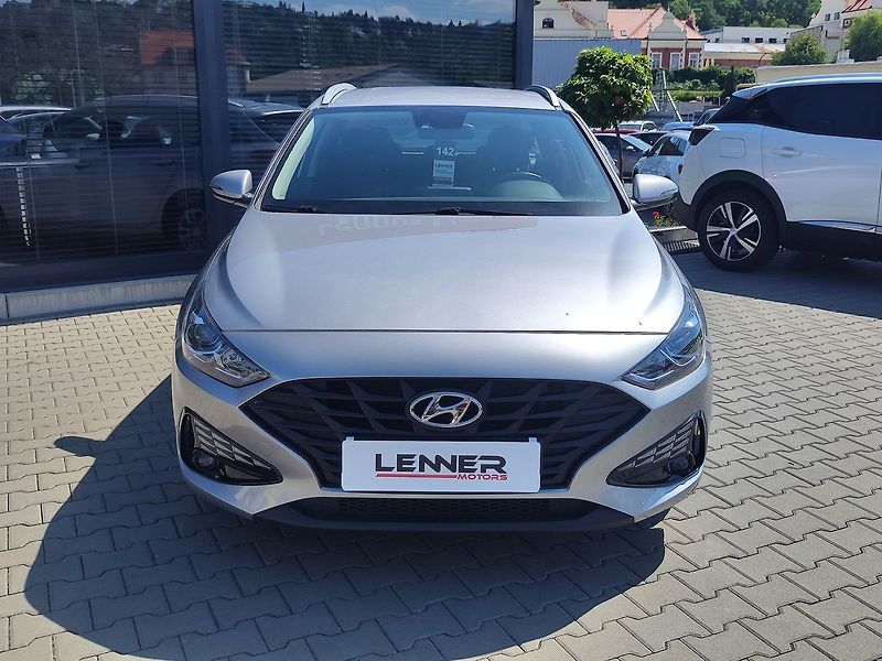 Hyundai i30 1.0 T-GDI/88kW Comfort - fotka 2 z 26
