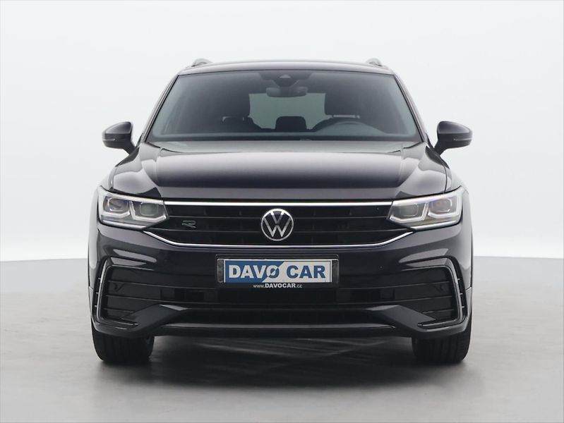 Volkswagen Tiguan 1,4 TSI PHEV 180kW R-Line DPH - fotka 2 z 33