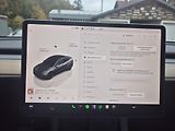 Tesla Model Y RWD 220kw TZ SOH 93,6 % - náhled 21