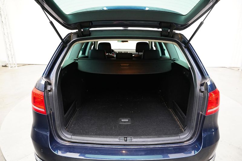 Volkswagen Passat - fotka 24 z 24