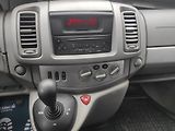 Renault Trafic 2,5dCi 107kW Passenger 7 míst - náhled 10