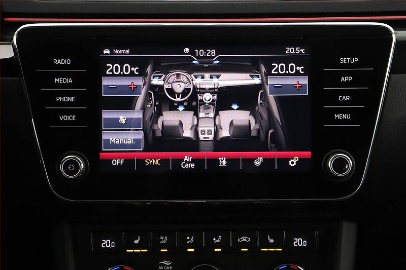 Škoda Superb (2019) Laurin&Klement 2.0 TDI - fotka 12 z 17