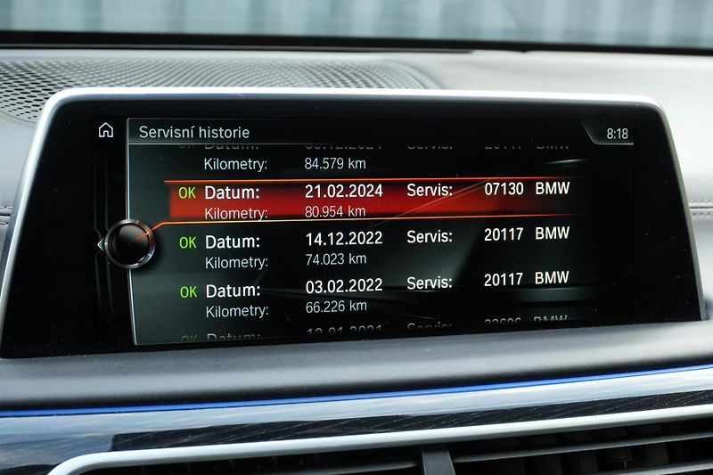 BMW Řada 7 740d xDrive, Laser, Ventilace - fotka 21 z 42