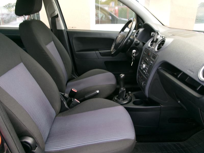 Ford Fusion (2006) 1,4 16V AUTOKLIMA rozvody - fotka 17 z 25