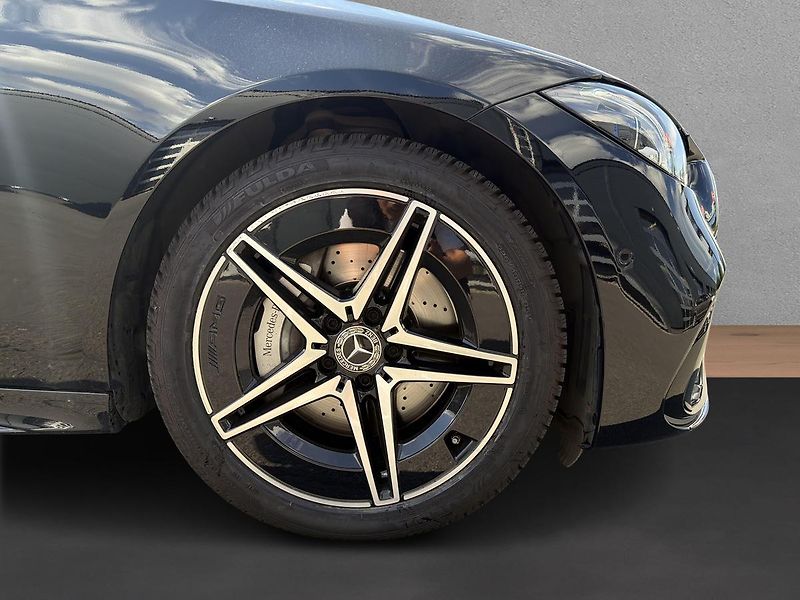 Mercedes-Benz Třídy C C 220d 4M AMG - fotka 14 z 16
