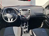 Kia Ceed (2010) 1.4 MPI, 1.maj,ČR, AC - náhled 8