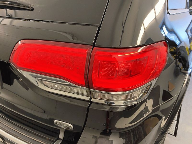 Jeep Grand Cherokee (2016) 3.0CRD 184kw, OVERLAND, ČR - fotka 11 z 20