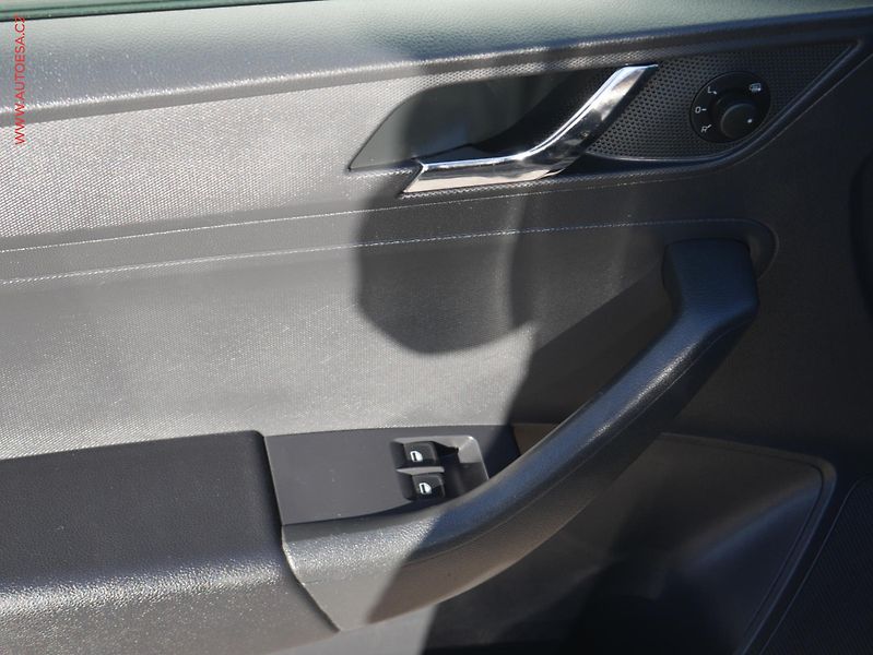 Škoda Rapid (2014) 1.6 TDi, ČR, AC, tažné - fotka 14 z 15