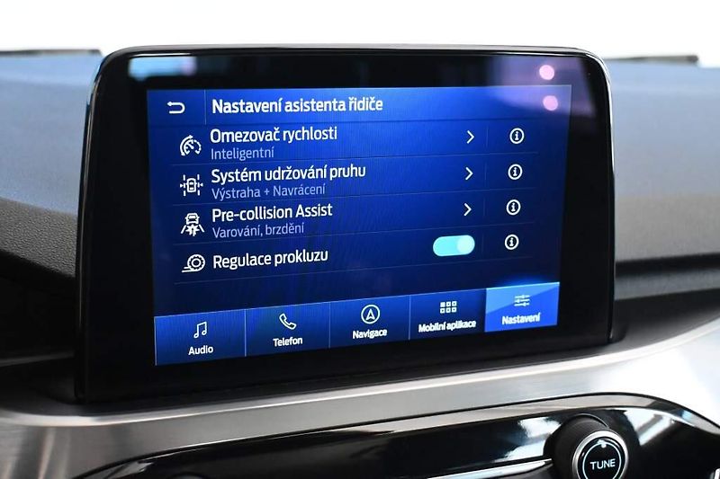 Ford Kuga (2020) 2.0 140 KW 4x4 8AT ECOBLUE TIT - fotka 17 z 31