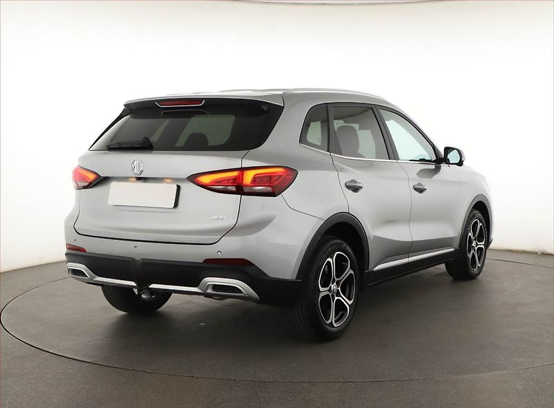 MG ZS (2025) 1.5 i, ELEGANCE, KAMERA - fotka 5 z 20