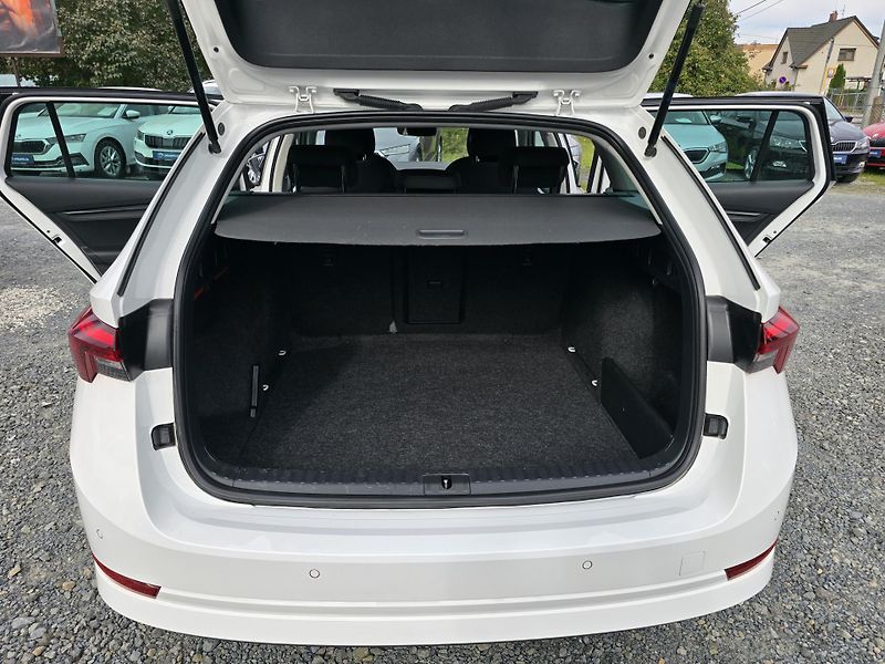 Škoda Octavia 2.0TDI 85KW AMB+ 1MAJ NEHAR ČR - fotka 16 z 35
