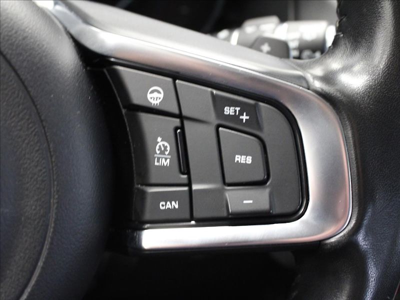 Jaguar XF 2,0 d 132KW Navi, Kůže, Aut, - fotka 19 z 34