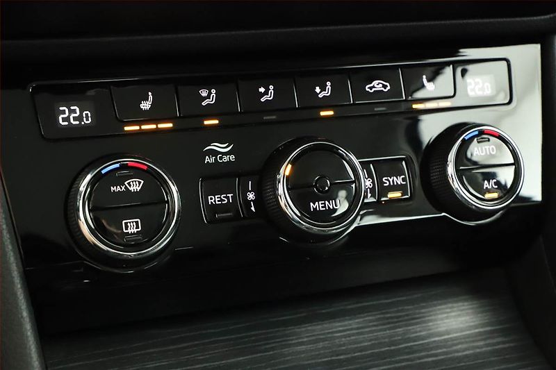Škoda Superb (2020) Style 2.0 TDI, Automat, ČR - fotka 17 z 20
