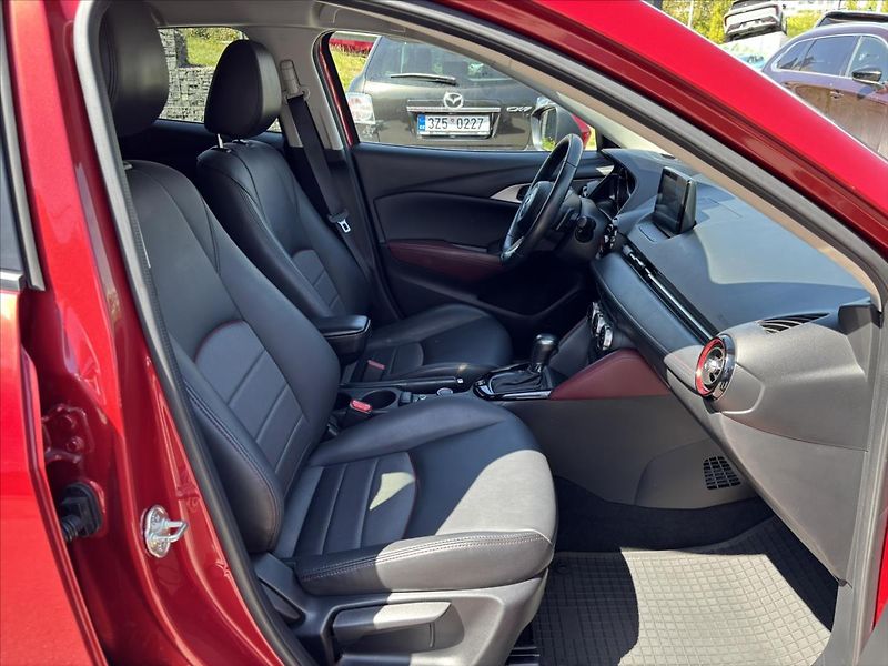 Mazda CX-3 2,0 i AT Takumi BOSE KŮŽE - fotka 16 z 46