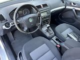 Škoda Octavia 1,9TDi DSG combi Team Edition - náhled 28