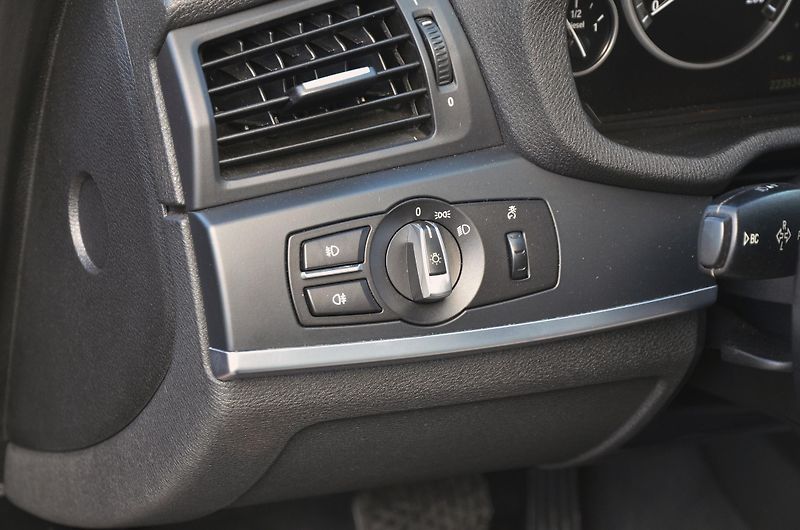 BMW X3 (2012) xDrive 20d 135kW AUTOMAT / ČR - fotka 26 z 36