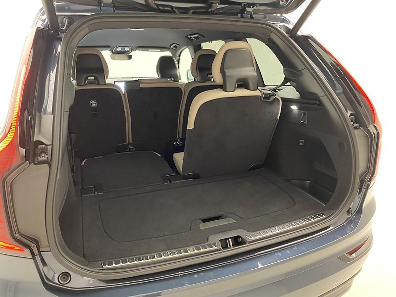 Volvo XC90 (2026) B5 AWD AUT DARK PLUS 7míst - fotka 22 z 70