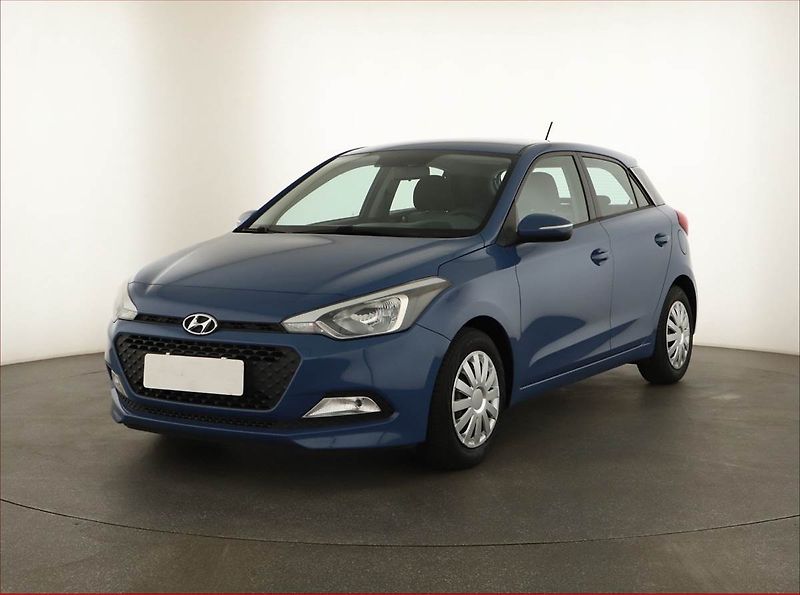 Hyundai i20 (2015) 1.2, Serv.kniha - fotka 2 z 12