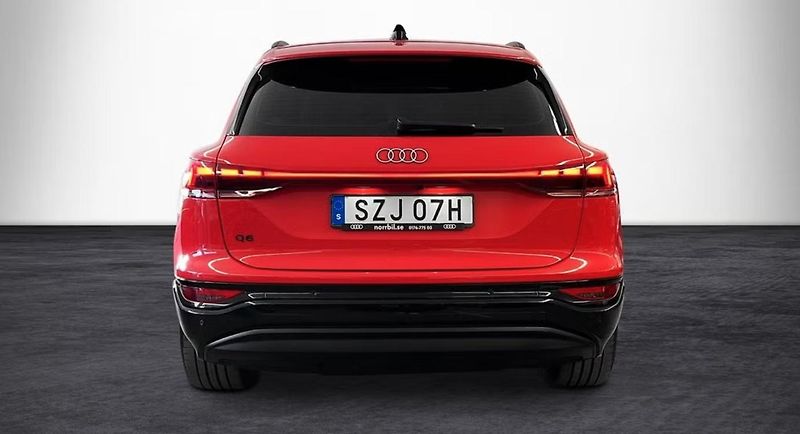 Audi Q6 e-tron Comfort 360kam Tech Plus Tažné - fotka 6 z 20