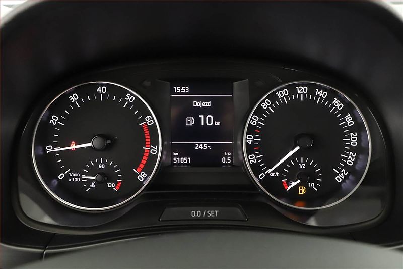 Škoda Fabia (2018) 1.0 TSI, Tempomat - fotka 8 z 12