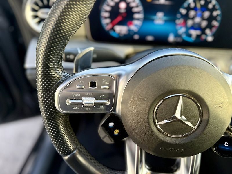 Mercedes-Benz AMG GT (2020) 63 4MATIC+ - fotka 27 z 44
