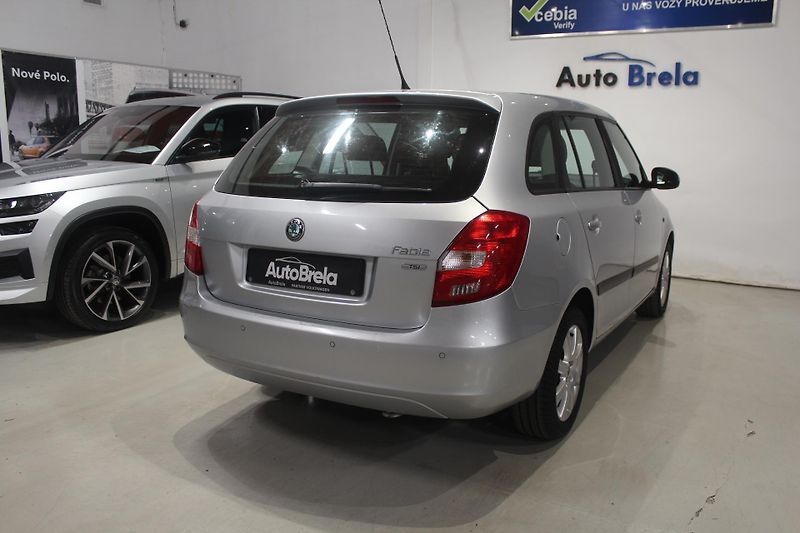 Škoda Fabia (2011) 1.2TSI 63kW Klima  - fotka 12 z 27