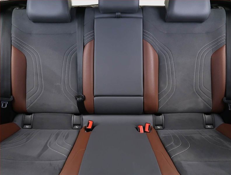 Volkswagen ID.4 (2020) Pro Perf. (82 kWh), SoH 89% - fotka 10 z 28