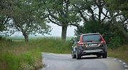 Volvo XC70.