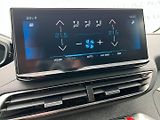 Peugeot 5008 (2022) 1.2PT 96kW! Allure! Tažné! LED - náhled 29