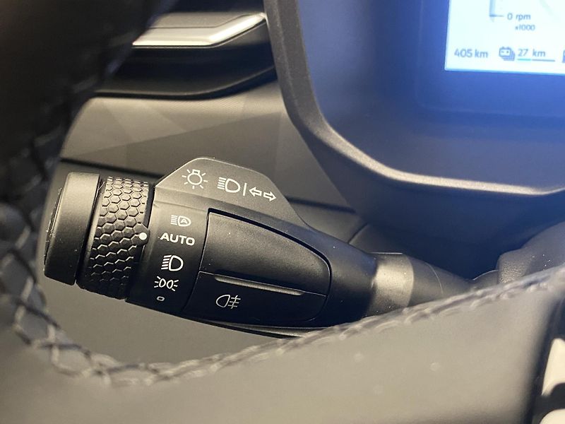 Lynk & Co 01 (2025) MORE PHEV AUT CZ 1.maj - fotka 37 z 61
