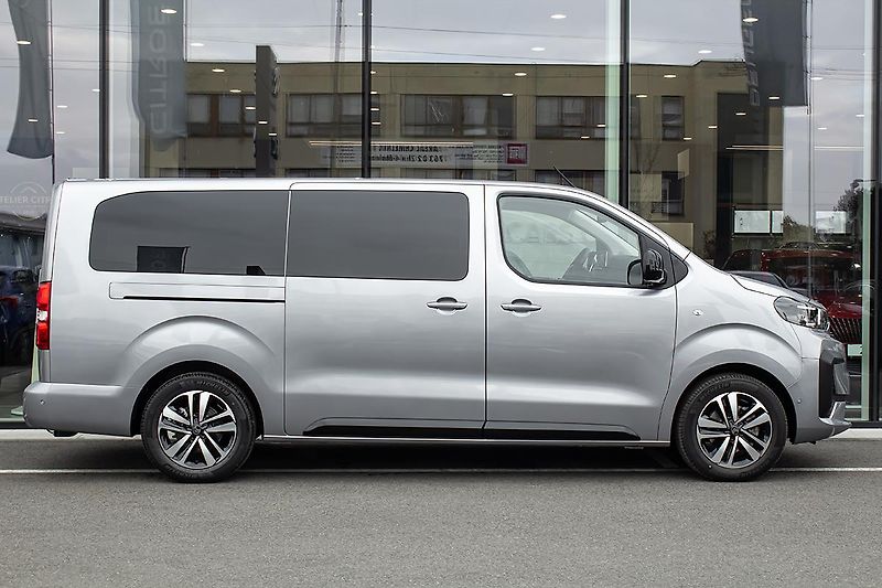 Citroën SpaceTourer 2,2 SHINE XL 180k + PANORAMA - fotka 5 z 16