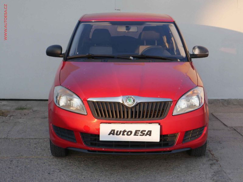 Škoda Fabia (2010) 1.2i, ČR, STK8/28 - fotka 2 z 14