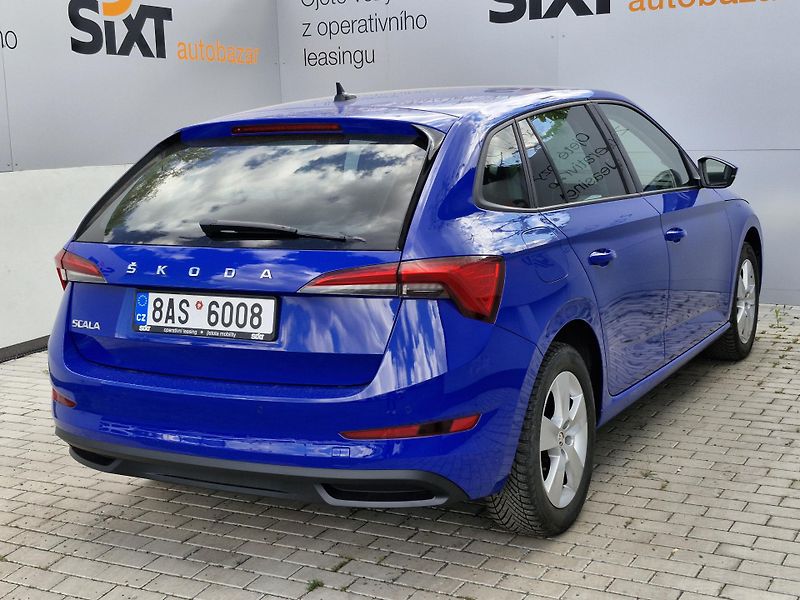 Škoda Scala Ambition 1,0 TSI (85 kW) MAN - fotka 4 z 9