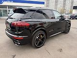 Porsche Cayenne Turbo S - náhled 6